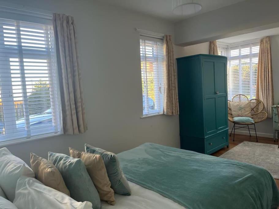 Blue Anchor House - Seaview, Hot Tub Apartments 外观 照片