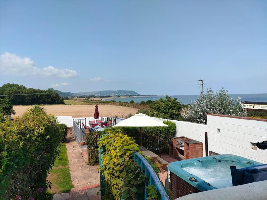 Blue Anchor House - Seaview, Hot Tub Apartments 外观 照片